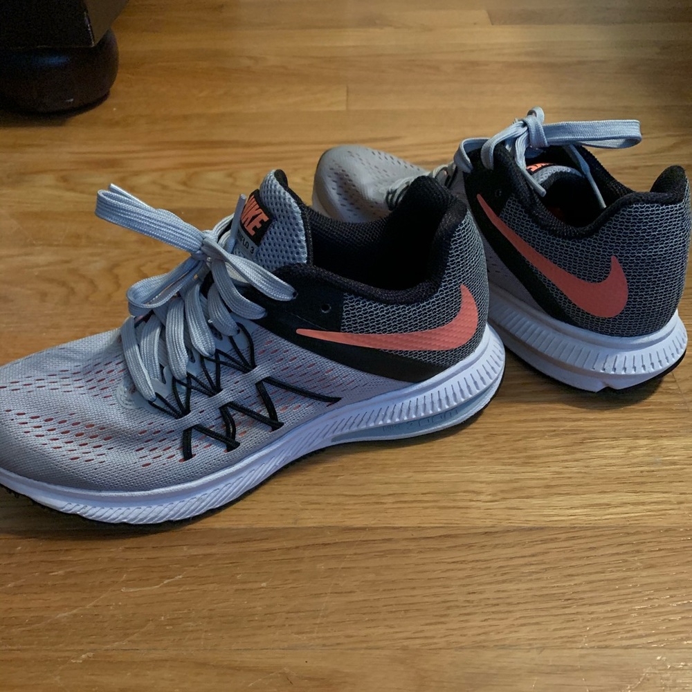 Nike woman’s sneakers
